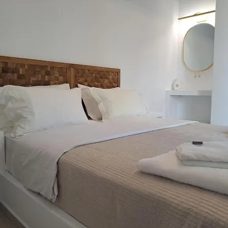 Alinthea 3, Leros Apartmán *